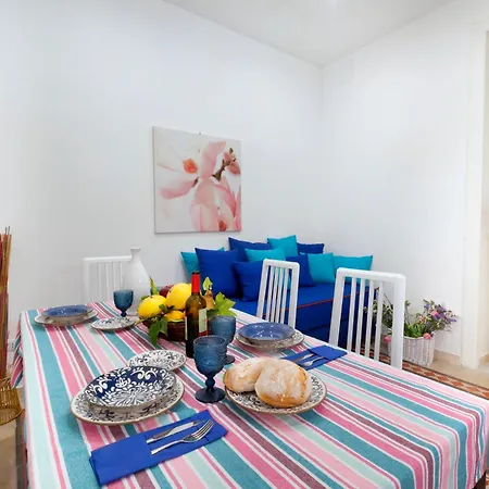 Holiday home Shine House Sorrento